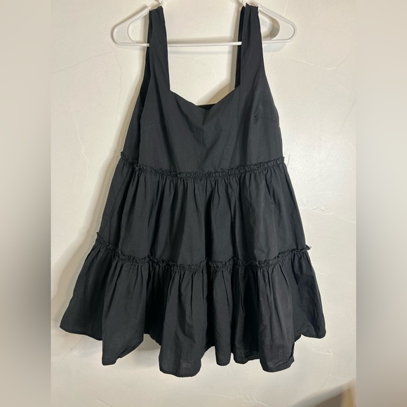 Day + Moon Dresses & Skirts - Day + Moon Black tiered ruffle mini sundress